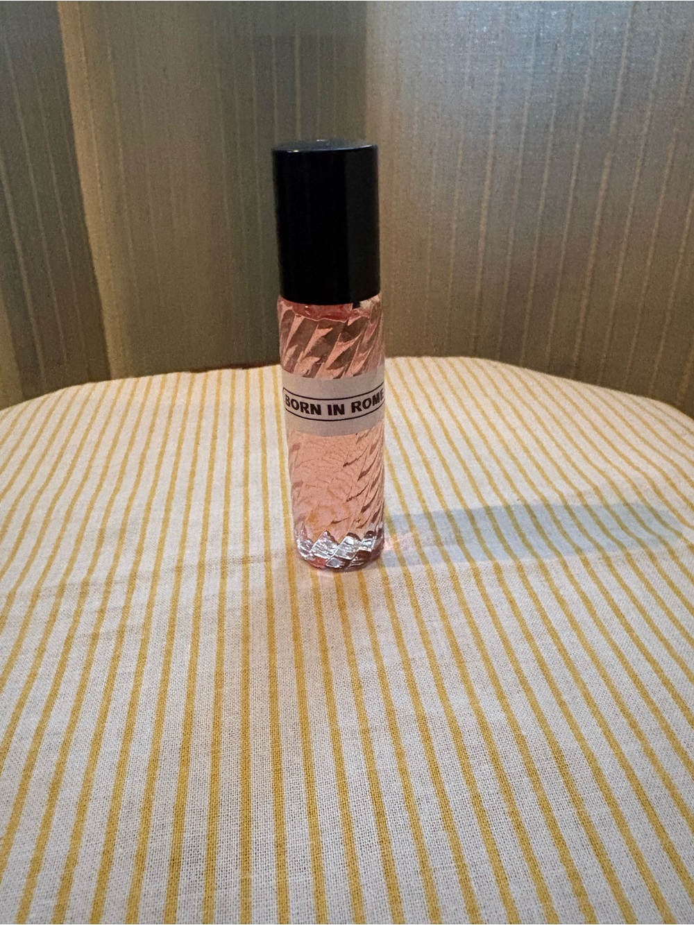 Valentino- Born in Rome Roll-On Perfume Oil